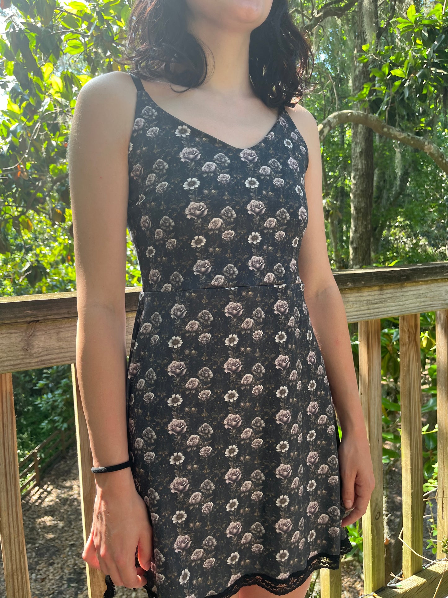 Rose Wall Nightgown